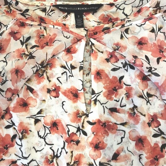 Romantic flowy ruffled floral and calico print blouse with bell sleeves. Size 2 - Picture 8 of 11